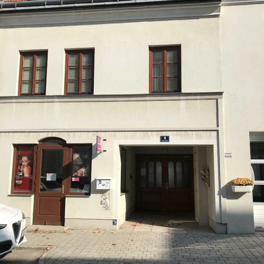 Lg Cosy Apartment Корнойбург Экстерьер фото